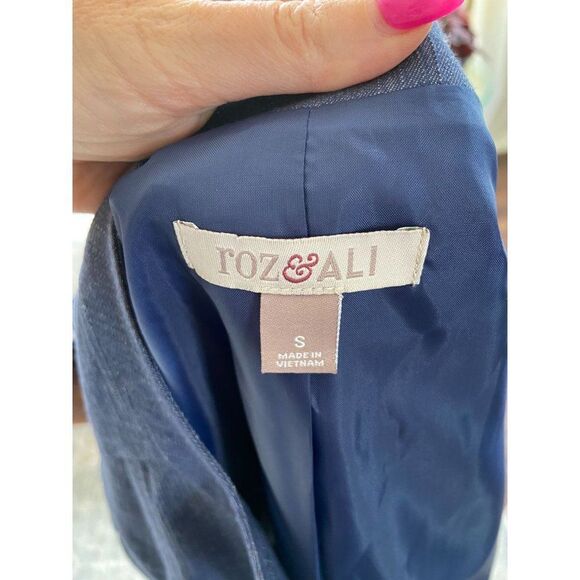 Roz and Ali Denim Blazer (Small) - Picture 3 of 4